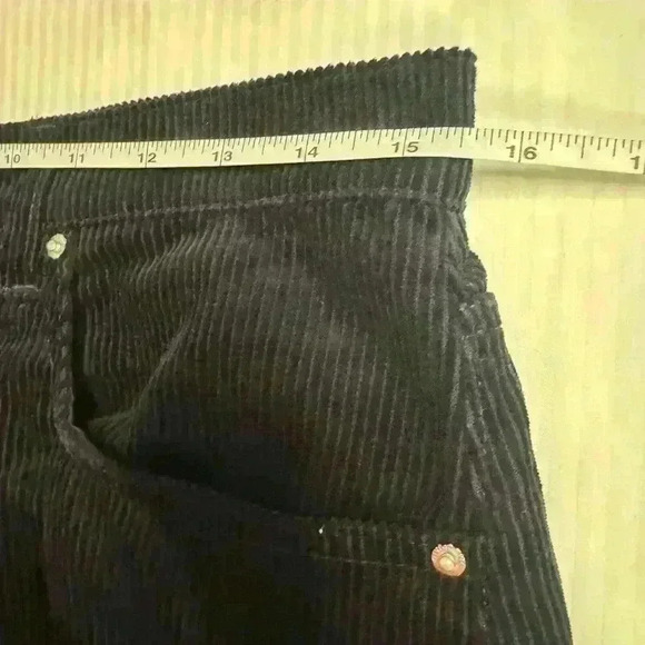 H&M corduroy black short skirt SZ 10 dark academia indie grunge preppy Y2K 90s - Picture 9 of 9